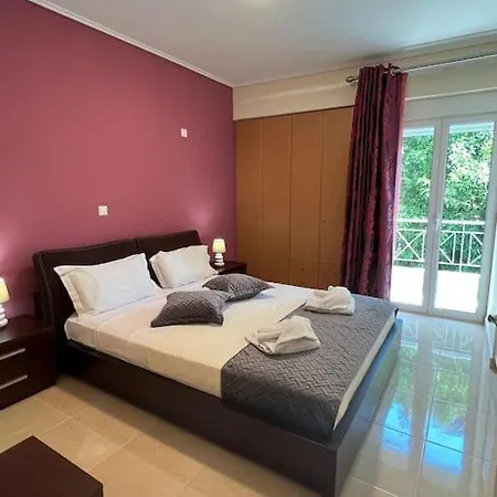Comfortable Apartment At Skouze Hill Athens Exterior photo
