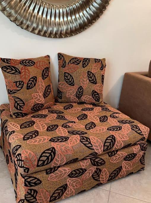 Apartamento Comfortable At Skouze Hill